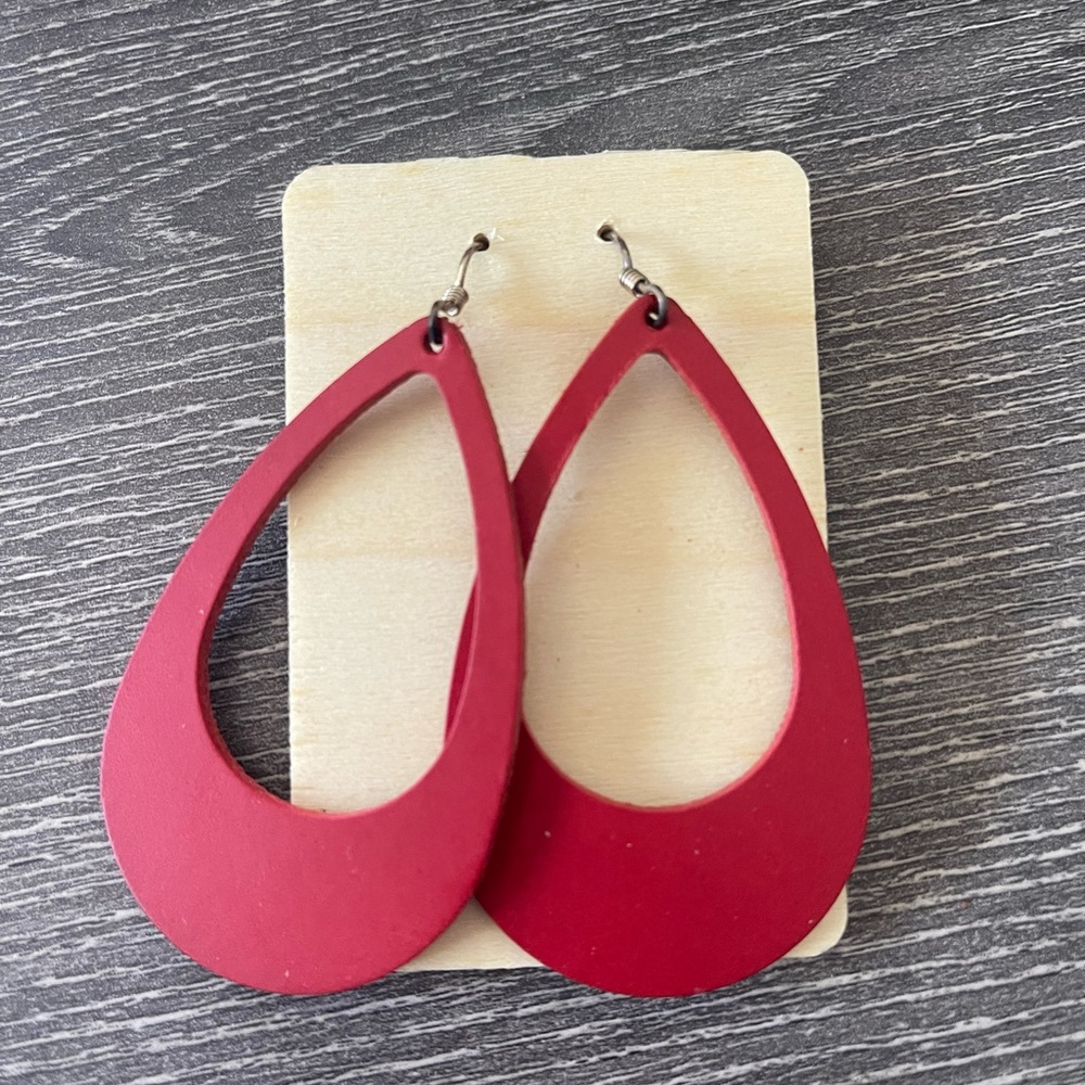 Nickel & Suede Teardrop cutout earrings